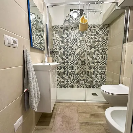 La Marquise * 维耶斯泰